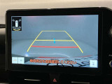 車庫入れや後方操作をサポート!苦手な駐車も安心のバックモニター付きです♪ガイド線も表示されますので、どこまで下がれば良いか目安にもなります☆