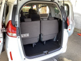 リアシートがあっても、しっかり荷物を積む事ができます。