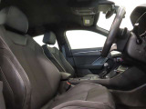 正規ディーラーだからお届けできる認定中古車の保証は、走行距離無制限の安心保証です!お客様のご希望により、期間を一年延長することも可能です(有償となります)