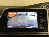 バックガイドモニターで、後方を確認しながら安心して駐車することができます。運転初心者も熟練者も必須の機能ですよ!