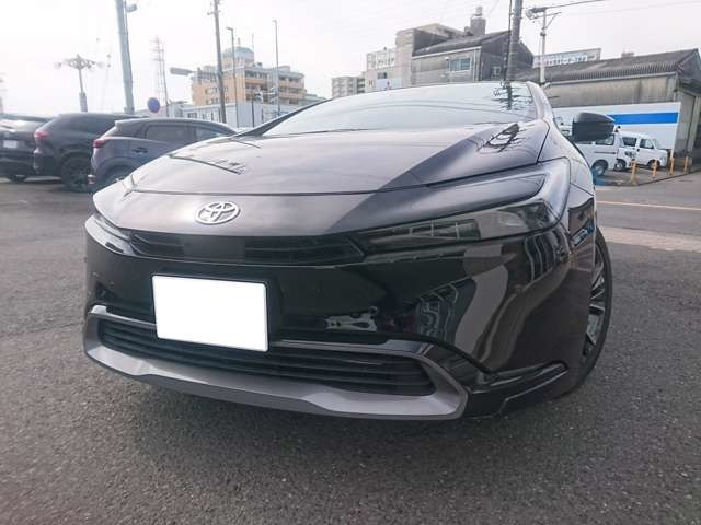 プリウス 2.0 Z （6AA-MXWH60）