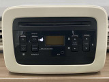 CDプレイヤーを装着しています。CD再生/AUX接続等が使用できます。