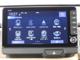 ナビ画面では、ナビ・設定・Wi?Fi・ドライブレコーダー・ホンダトータルケア・Apple CarPlayを搭載。タッチ操作で各機能へ簡単に切替でき、快適かつ便利に車内操作が行えます。