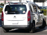 全国対応の陸送会社との提携により全国ご自宅前までご納車いたします。複数輸入車メーカー対応マルチ診断機にて専門スタッフがしっかりと点検・整備してご納車致しますのでご遠方のお客様もご安心下さいませ。
