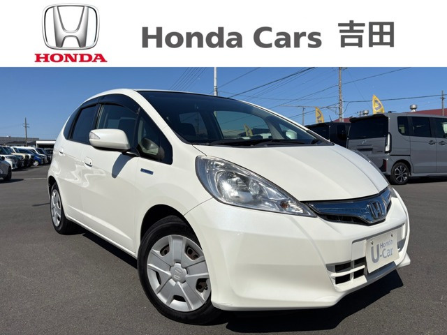 フィットハイブリッド1.3 スマートセレクション ファインスタイル