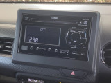 AMラジオの音声がクリアに楽しめるワイドFM、AUXでのミュージックプレイヤー接続等が可能です。