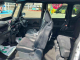 納車前にはプロのメカニックが点検、整備を行いますので安心してお乗り頂けます!!