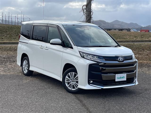 ノア 2.0 S-Z 4WD 修復歴無し