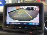 【バックカメラ】駐車時に安心のバックカメラが装備されています!