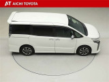 ワンオーナー、禁煙車、純正ナビ、地デジフルセグTV、ブルートゥース、CD&DVD、SDオーディオ、LEDヘッドライト、両側電動スライドドア、12.1型後席モニター(V12T-R68C)