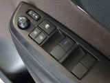 電動格納式ドアミラー・パワーウインドウを装備しています。