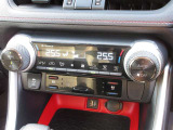 オートエアコン対応しております。納車時にはエアコンフィルターは交換お渡しになります。