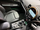 ◆全国納車可能です。納車方法及び費用につきましては、お気軽にコーディネーターまでご相談ください。遠方のご納車の際も我々がしっかりサポートさせて頂きます。お気軽にスタッフまでご相談下さい。