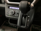 滑らかな加速が出来るCVTを採用!変速ショックが少ない駆動です♪