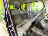 運転席シート廻りは使用感も少なく、良好な状態となっています。丁寧に使われていたことがよくわかりますね。