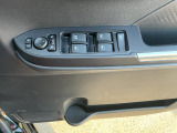 【電動格納ミラー】狭い駐車場でも安心です♪