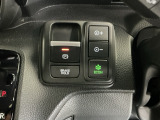 パーキングブレーキはスマートな電子制御式と合わせて渋滞時等にブレーキペダルから足を離しても停車状態を保持してくれるオートブレーキホールド機能で運転が楽になります。スタートはアクセルペダルを踏むだけ