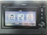品質安心のホンダ純正ディスプレイオーディオ付きです。普段目にする事は無いですが、耐震テストや耐熱テストを厳しいホンダ純正用品基準で行っていますので、長く安心して使って頂けます。
