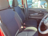 【ゆったりと運転してください】足元空間も広く、スムーズに乗り降りもいただけます♪