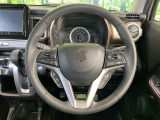 【純正革巻きステアリング】上質な革を使用することで、手にしっかり馴染みとても運転しやすいハンドルです♪