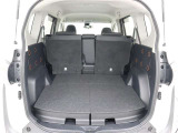 ラゲージスペースだって広々です!車種によっては床下収納やシートの折り畳み、またシートを動かして更にお荷物積めちゃいます♪
