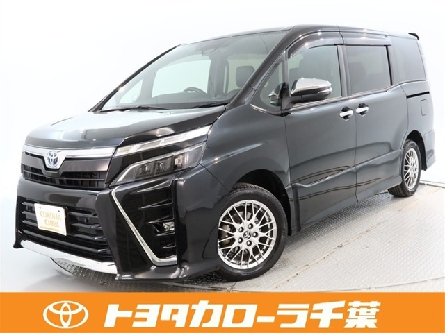 ヴォクシー 1.8 ハイブリッド ZS 煌III 