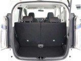 広々としたラゲージスペースを備えています。大きなものや長さのある荷物もしっかりと積み込めます。