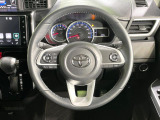 【純正革巻きステアリング】上質な革を使用することで、手にしっかり馴染みとても運転しやすいハンドルです♪