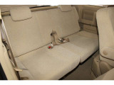 跳ね上げ式サードシート