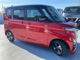 横から見てもスタイリッシュなデザイン、乗り降りもしやすいです。是非、ご試乗ください☆