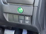 【eコンスイッチ】低燃費運転をサポートするECONモード。スイッチをONすると、エンジンやトランスミッション、A/Cなどを協調制御し、燃費の向上に貢献。エコドライブの効果を高めます。