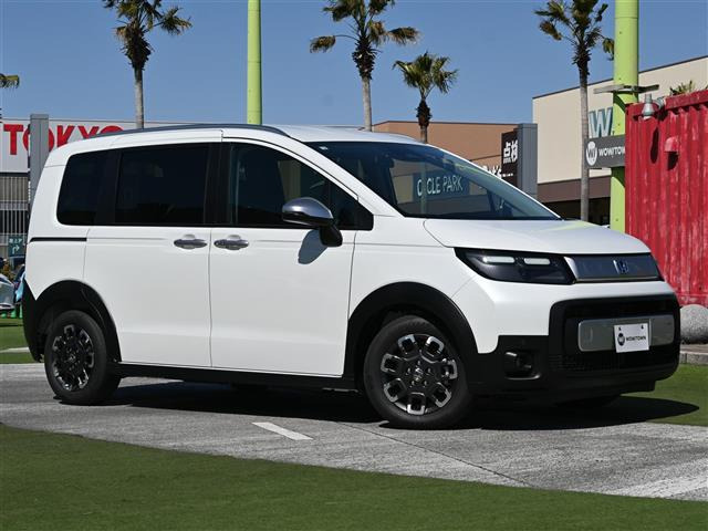 フリード 1.5 e:HEV クロスター 修復歴無し