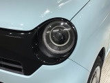 LEDヘッドライトは、点灯の瞬間から最大光量を発揮し、突然暗くなるトンネルなどでの安定感を高めます。