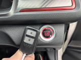 【スマートキー(エンジンスタートストップスイッチ)】スマートキー(電子キー)を持っていれば、スイッチを押すだけでエンジンをかけることができます!