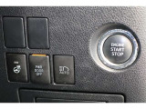 ■プッシュスタート■ 鍵を差し込まなくても、ボタン操作のみでエンジンをかけられます!スマートーキー同様、ちょっとしたことですが、あると便利な機能の一つですよ!