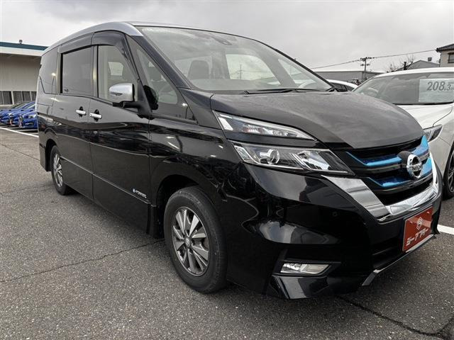 セレナ 1.2 e-POWER ハイウェイスターV 禁煙車 後席モニター 純正9インチナビ