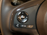 【ステアリングリモコン】ステアリングにオーディオ調節可能なスイッチが装備されていますので運転中でも視線をそらさずにオーディオの調節が可能です!