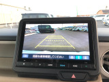 【バックカメラ】駐車時に安心のバックカメラが装備されています!