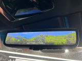 【デジタルインナーミラー】カメラが撮影した車両後方の映像をルームミラー内に表示。クリアな視界で状況の確認が可能です!※ドラレコ機能ご利用には別途SDカードをご用意いただく場合があります。
