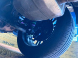 お車を安心してお乗りいただく為には、足回りの定期点検が欠かせません。サービスサポート(有償保証)では無料点検もご提供しており、安心のカーライフをお過ごしいただけるサポート体制が整っています。