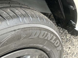 純正ホイールを装着しております。車両に関してのご質問は、スタッフまでお気軽にお問合せ下さい!TEL:0439-88-6662