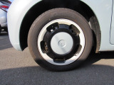 足元にも白のポイントあり☆タイヤ溝もバッチリ残ってます!