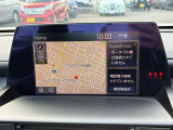 【Tコネクトナビゲーション】タッチパネルや音声操作に対応した高精度カーナビを搭載。快適性と操作性を両立し、旅行や長距離ドライブでも安心して目的地まで移動できます。