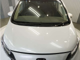 全車整備代金を車両本体価格に含んでおります。法定点検整備または定期点検を実施し、点検記録簿を発行致します。