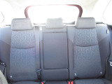 セカンドシート3人乗り