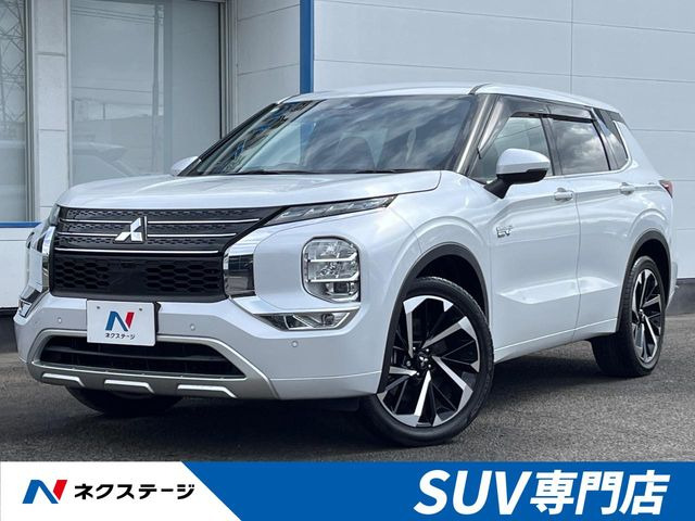 アウトランダー PHEV 2.4 P 4WD 