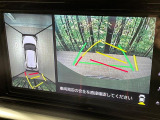 【パノラミックビューモニター】専用のカメラにより、上から見下ろしたような視点で360度クルマの周囲を確認することができます☆死角部分も確認しやすく、狭い場所での切り返しや駐車もスムーズに行えます。
