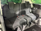 3列目シートはもちろん状態良好☆大人でもゆったりと座って頂けますので、大人数でのお出かけもラクラクです♪ご家族で、気の知れた仲間で、ドライブに行くのが楽しみですね♪