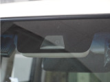 運転する人も、そうでない人も、家族みんなが安心して、自由にお出かけできる生活をサポートする先進機能。