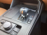 8速ATです☆トルクコンバーター式では無いのに、ショック無くシフトアップやダウンします☆